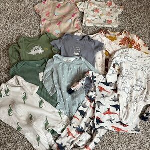 100 % Cotton Lot- Assorted Baby Onesies with Dinosaur and Animal Prints